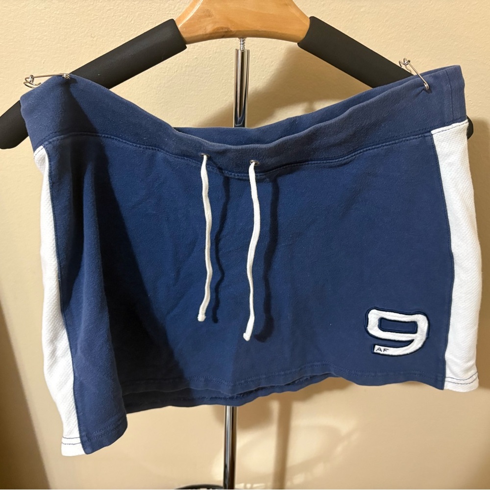 Abercrombie & Fitch Navy Tennis Skirt